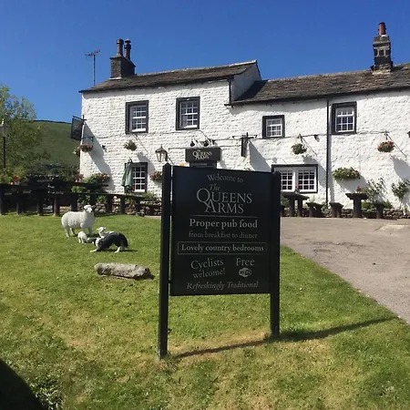 The Queens Arms